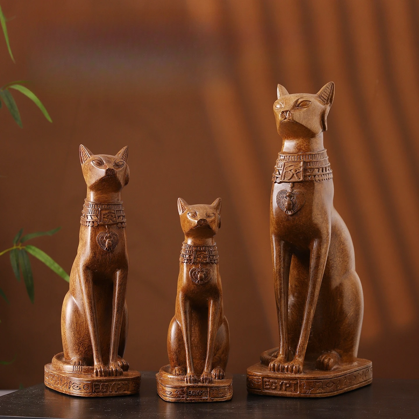 

Egyptian Cat Resin Statue Figurine Creative Craft Ornament Home Room Interior Decoration Holiday Gift Statues for Decoration