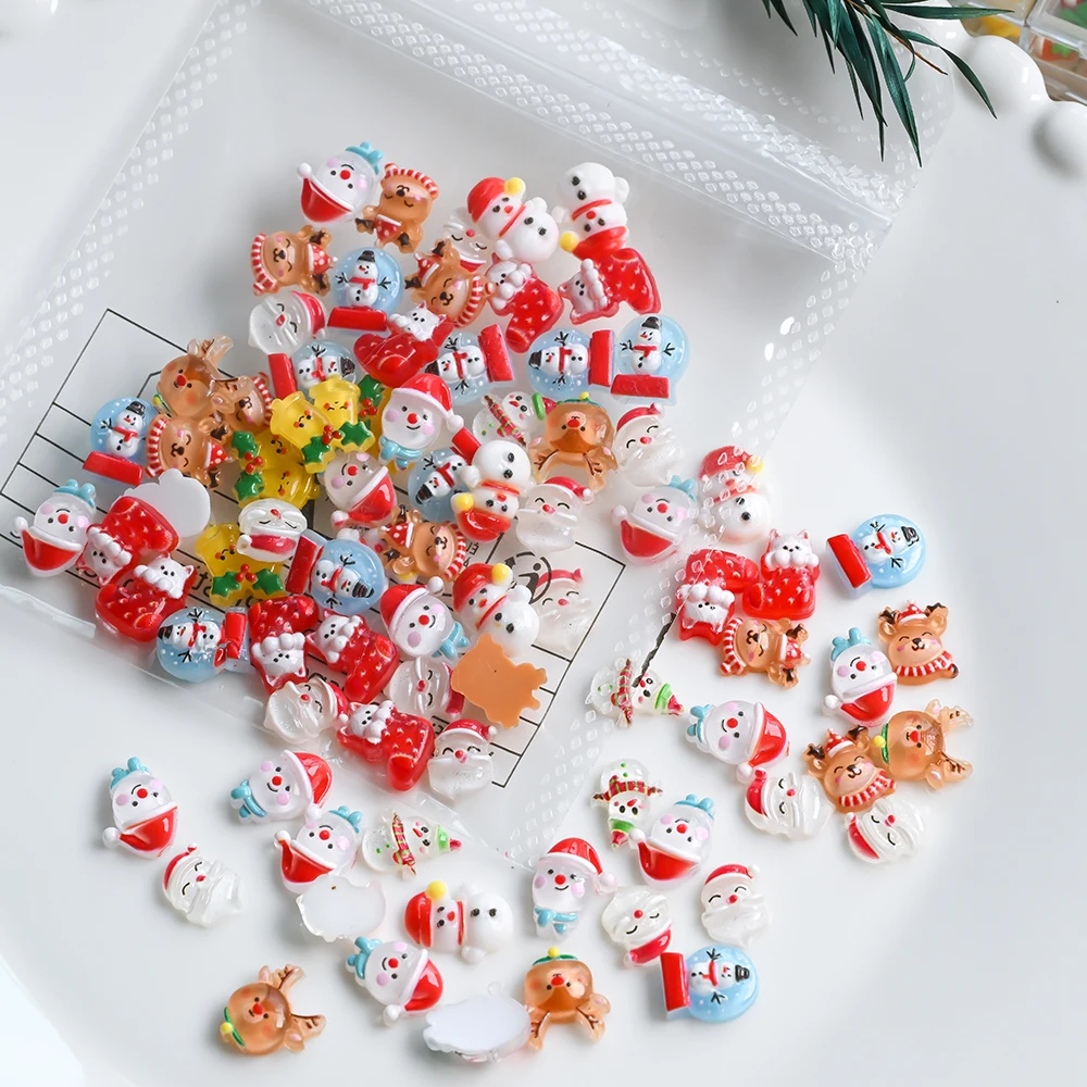 50PCS/Pack 3D Cute Mixed Christmas Nail Charms Cartoon Resin Kawaii Snowman Santa Claus Elk Nails Decor DIY Xmas Manicure Parts