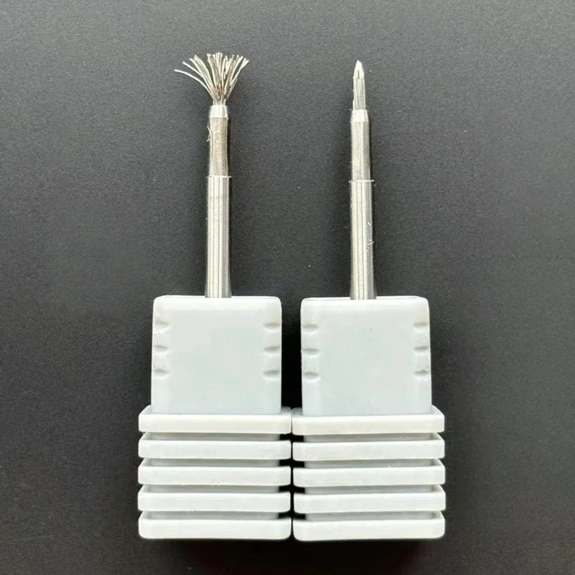 

Dental NiTi brush for Peri-implantitis Debridement Surface Titanium Brush Nano Pocket Brush Maintenance Leaning Dental Tools