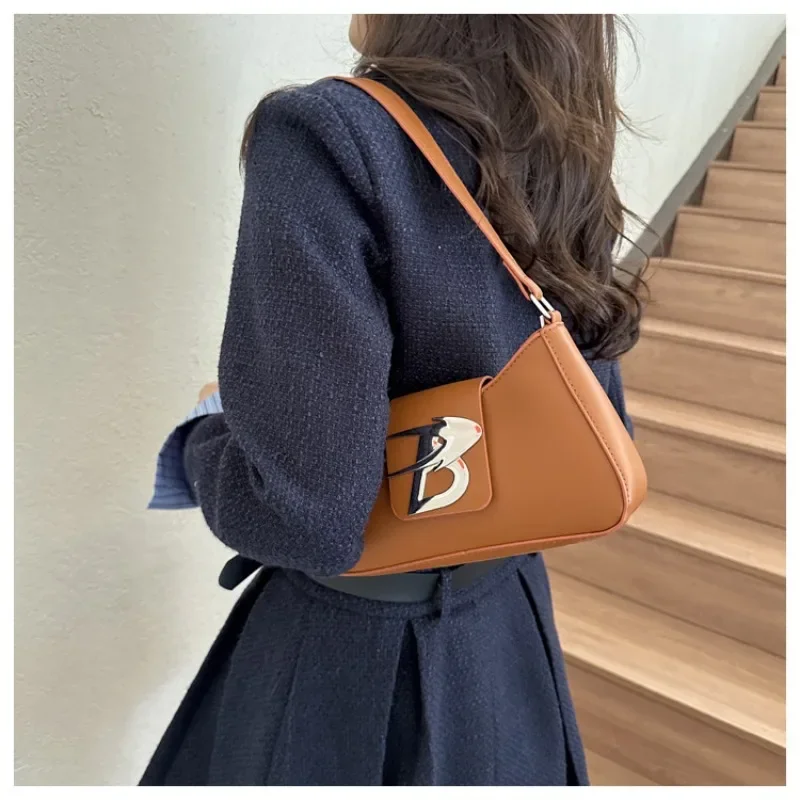 

Winter New Niche Stick Underarm Shoulder Bag Women's Textured Female Shoulder Bag Personalized Luxury Brand Shoulder Bag Handbag