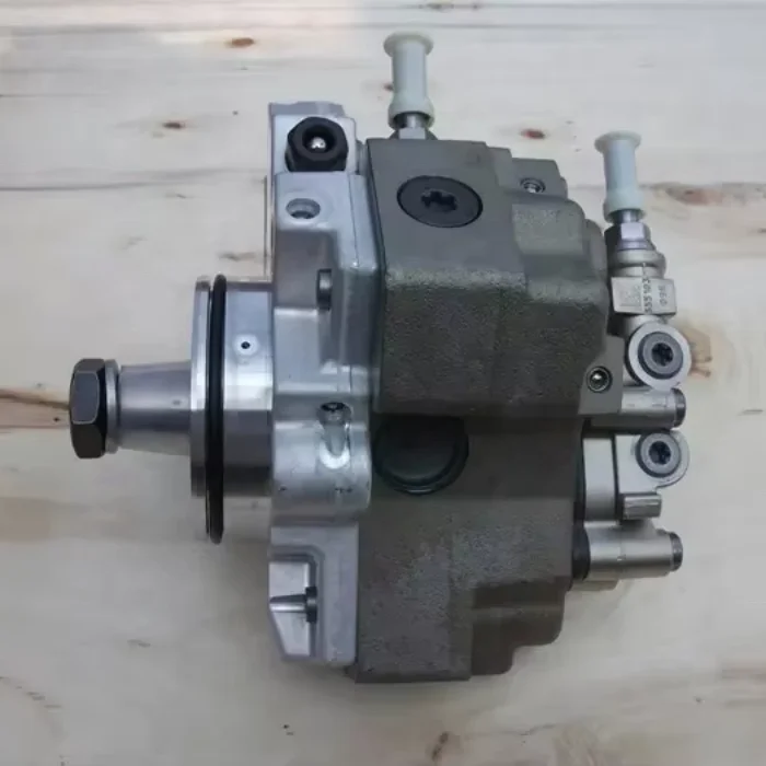 

6754-71-1012 Engine Fuel Pump 0445020150 Common Rail Fuel Pump for PC210 PC210LC Excavator