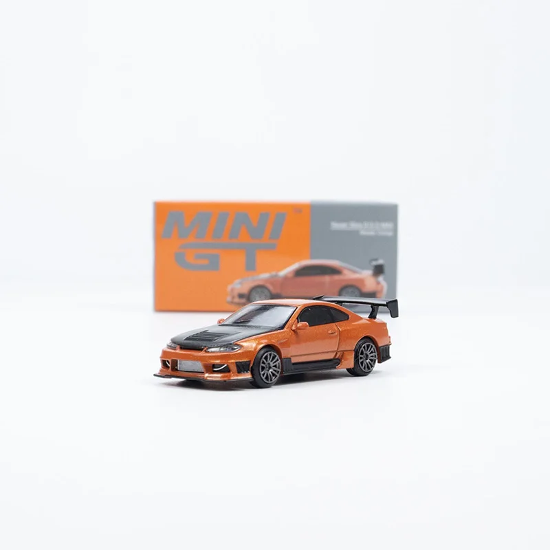 MINI GT 1:64 Scale Nissan Silvia S15 D-MAX Alloy Car Model