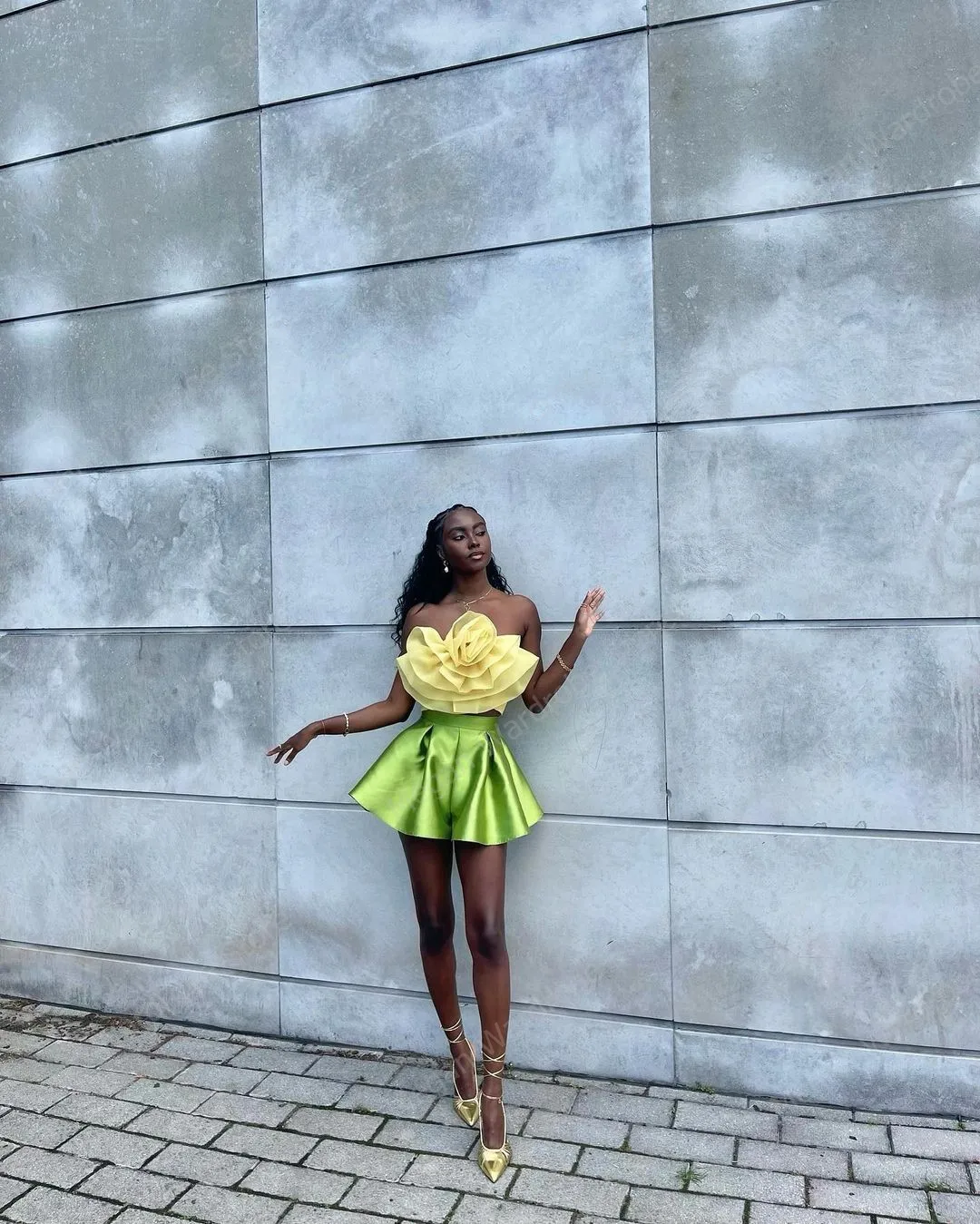 Trendy Two Pieces Women Suits Mini Skirt Sets Summer Yellow Strapless Flower Ruffled Tulle Top & Green Satin Short Skirt