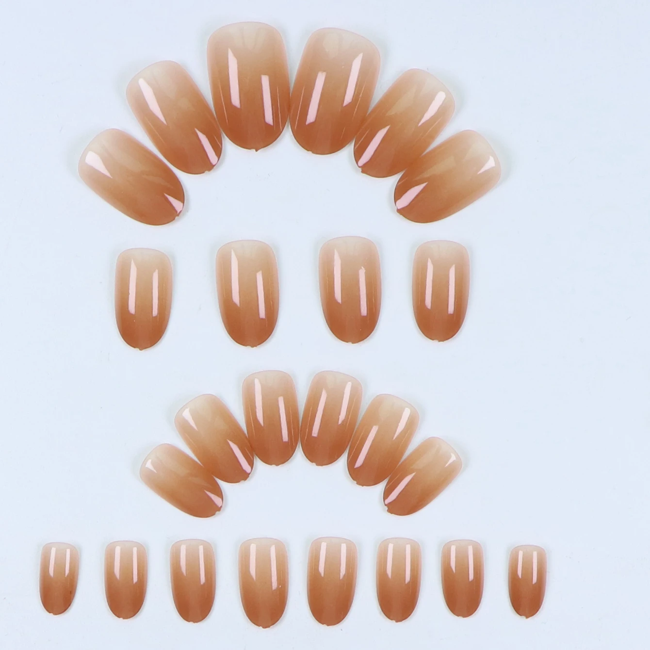 24 قطعة أظافر قصيرة متدرجة فرنسية بسيطة مع 1 جل جيلي و1 مبرد أظافر #2