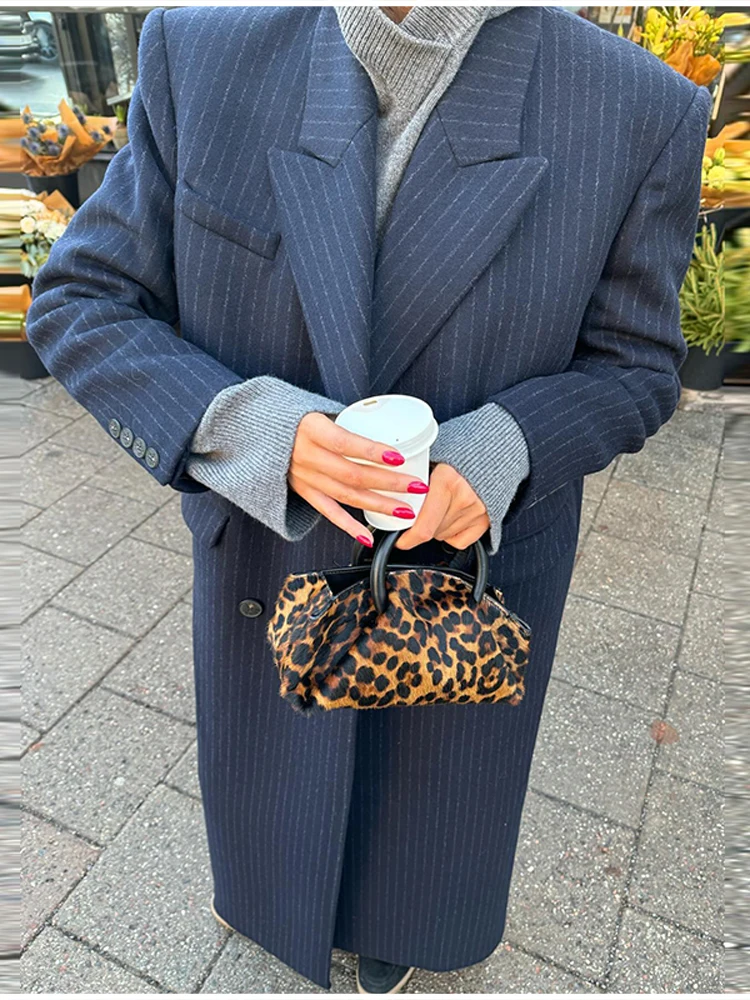 Vintage Gestreiften Revers Lange Blazer Jacken Frauen Chic Schulter Pad Taste Tasche Lose Mantel Herbst Pendeln Straße Tragen 2025 – Detail 16