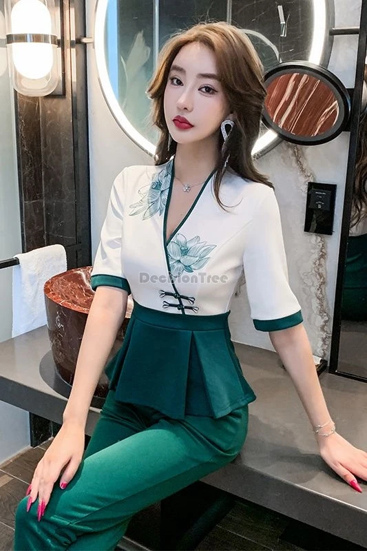 

2025 new chinese cheongsam style beautician work uniform women's set spa technician work uniform half sleeve top long pants set