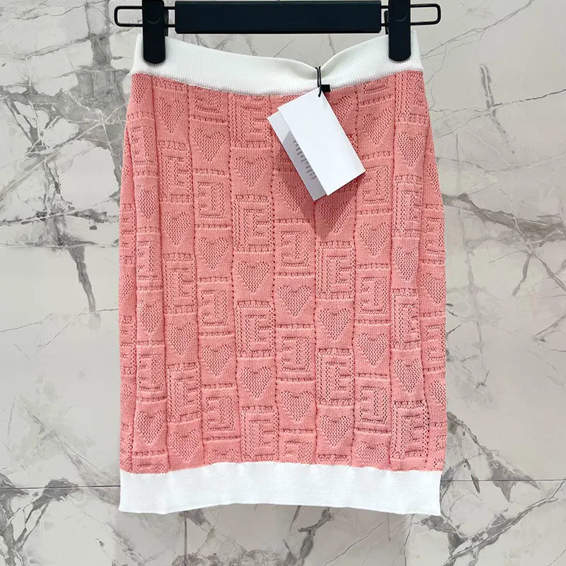 

Classic Pink Knitting Bag Hip Skirt 2024 Elegant High Waist Jacquard Slimming Mini Skirts Fashion Top Quality Y2K Clothes Runway