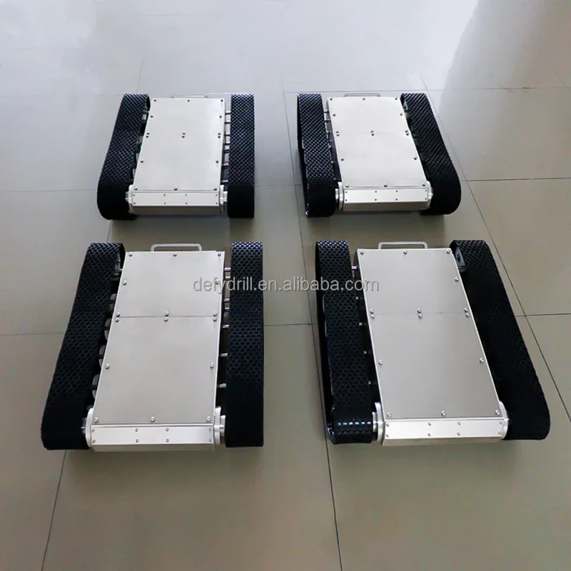 Mini chasis con orugas IP65 resistente al agua Tank-6 Robot de limpieza de paneles solares Oferta de precio de reconocimiento