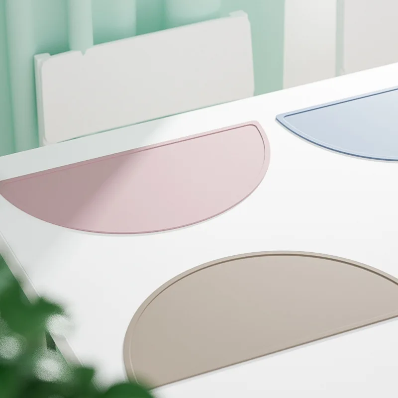 Half circle dining mat silicone pet dining mat anti slip foldable large anti slip waterproof anti overflow tray mat