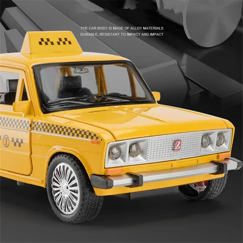 

1:18 TAXI Car LADA NIVA Model Diecast Metal Toy Alloy Classic Vehicles Car Model Simulation Sound and Light Collection Kids Gift