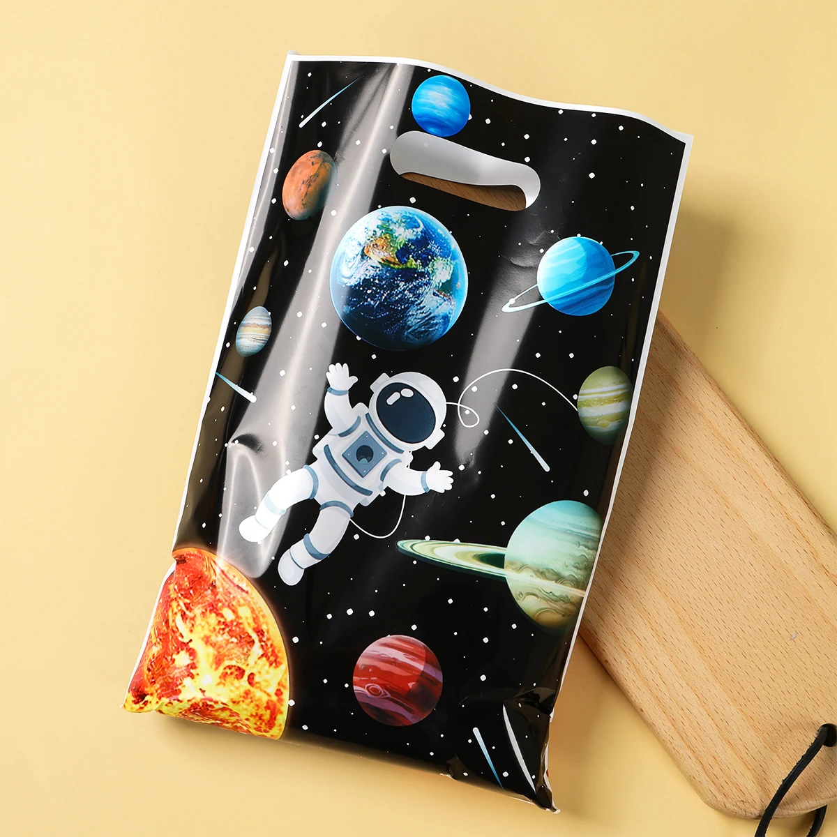 10/25/50 Uds. Bolsa de embalaje de regalo para fiesta temática de astronauta del espacio exterior de dibujos animados bolsa para pastel de caramelo para niños recuerdos de fiesta de feliz cumpleaños