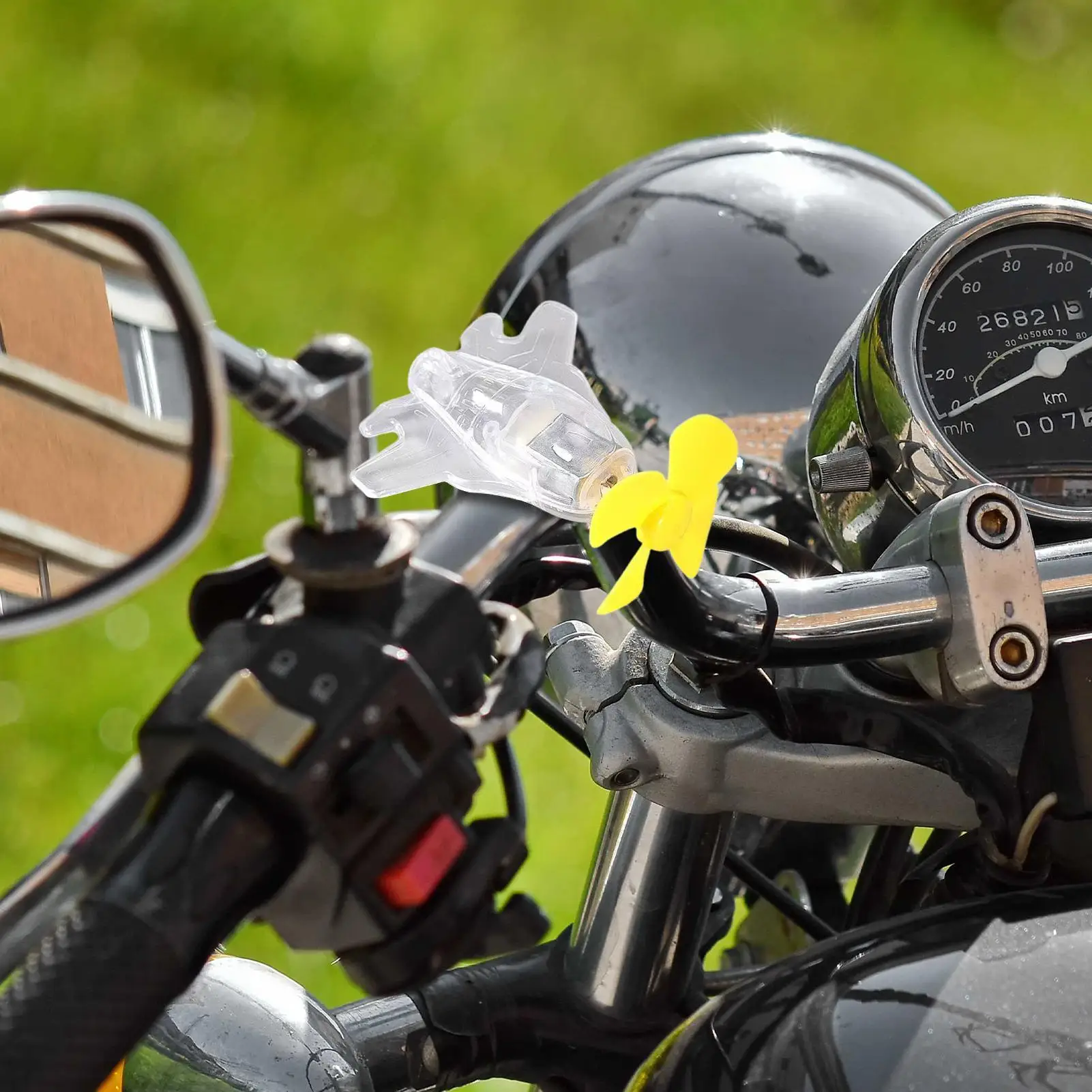 Bike Handlebar Wind Power Decoration Small Aircraft Motorcycle Handlebar Decorations With LED Lights For Motorbike Scooter