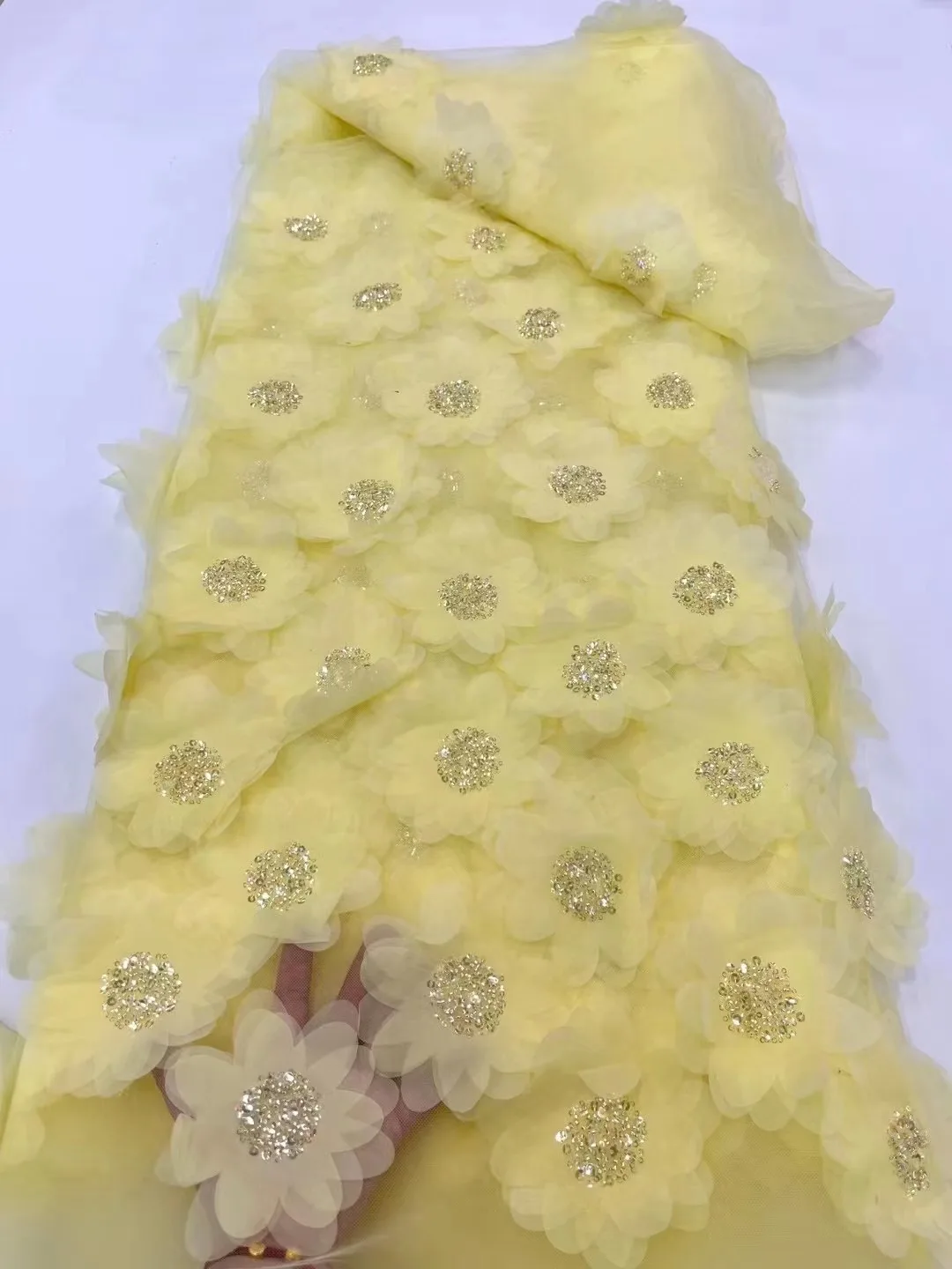 Imagem -04 - Tecido de Lantejoulas Nigeriano Africano para Vestido de Noiva Bordado Francês Tecido de Renda Frisado Flor 3d Moda Elegante 2024