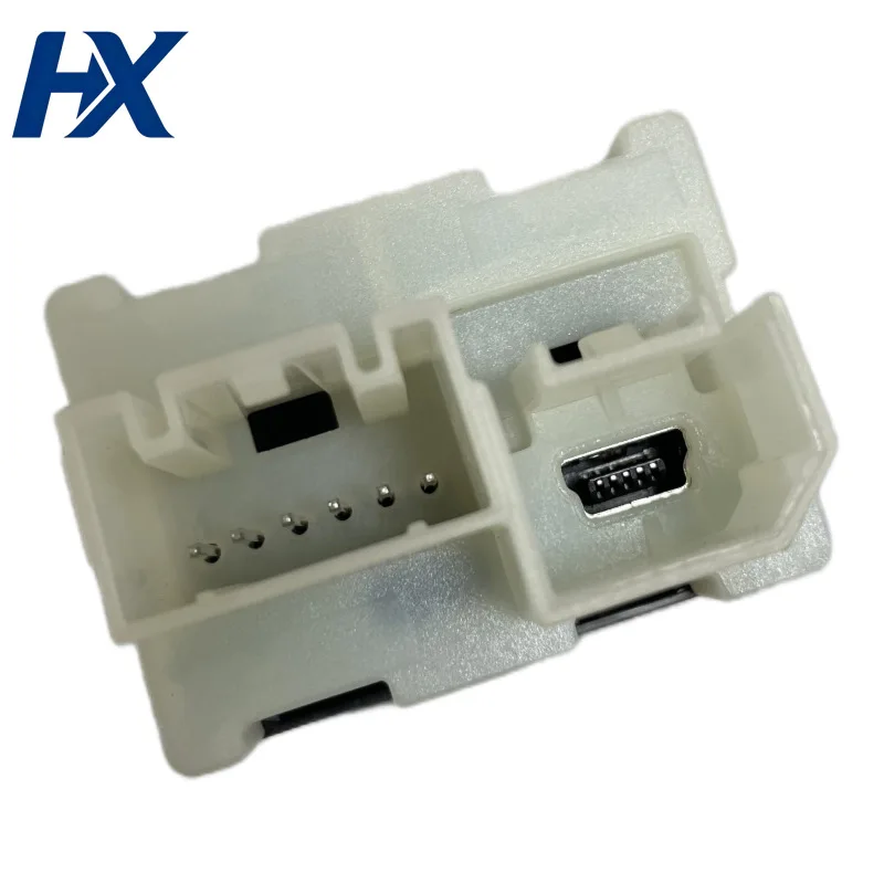 13596807 Car Front USB Port Receptacle For Opel Vauxhall Insignia 2017-2024