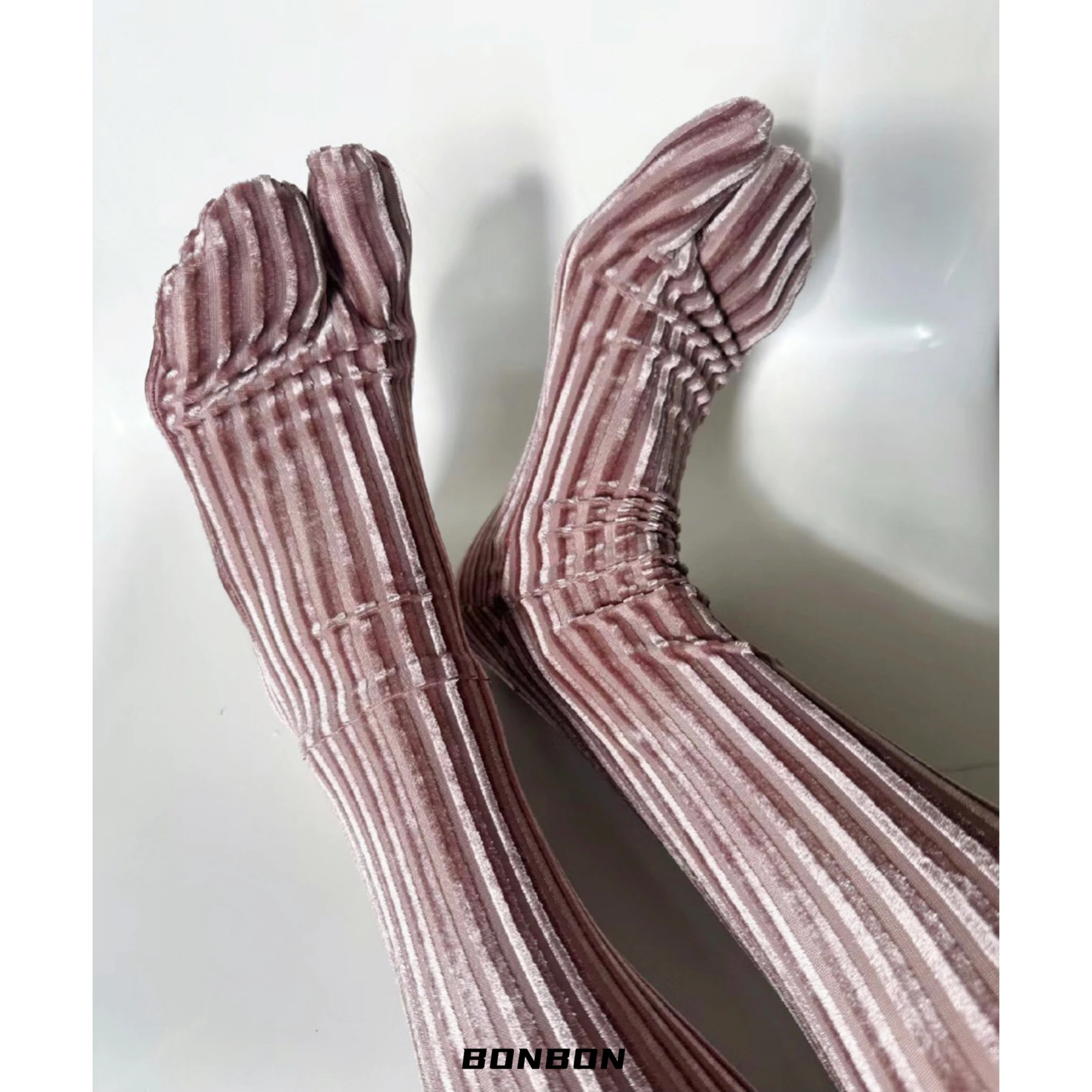 Tube Socks Nylon Silver Gray Thickened Warm Velvet Toe Socks Vertical Stripe Basic Color Moisture Wicking Four Seasons Universal