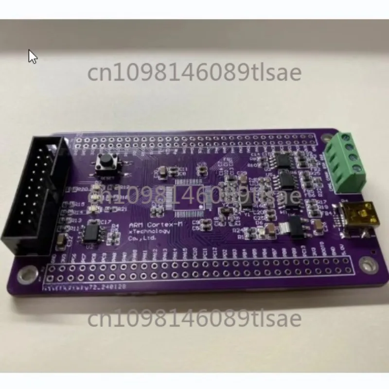 

Замените плату разработки STM32 на плату разработки GD32