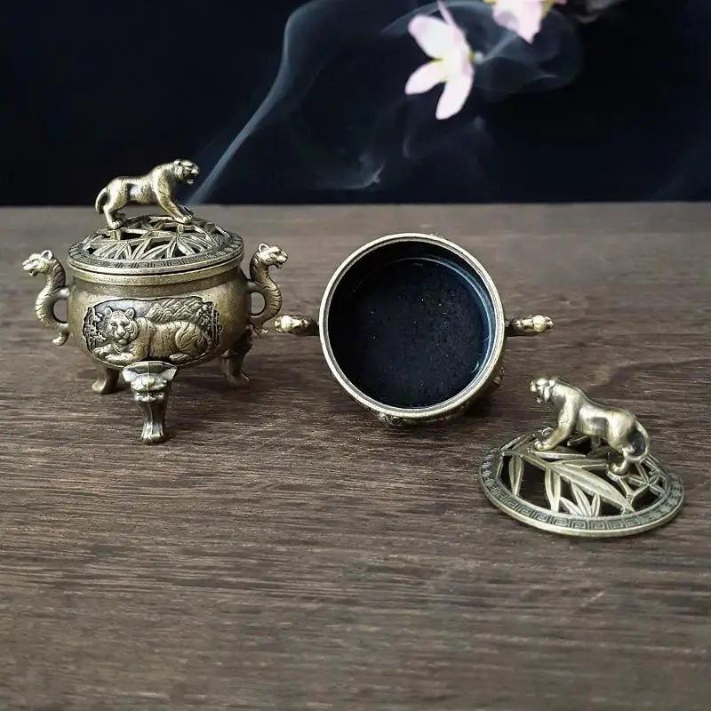 Tiger Incense Burner Metal Small Incense Burner Ornaments With Handle Yoga Meditation Home Decoration Ancient Style