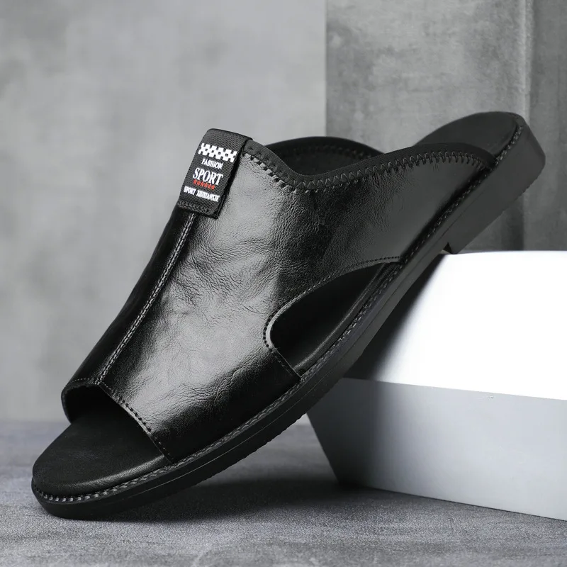 2025 Summer New Men Slippers Luxury Leather Men Sandals Comfortable Soft Sole Beach Shoes Fashion High Quality Men Flat Sandals