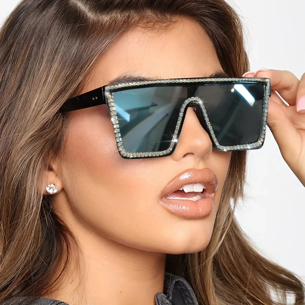 Glänzende Strass-Sonnenbrille für Damen, Retro-Mode-Sonnenbrille, Vintage-Stil, quadratische Farbtöne