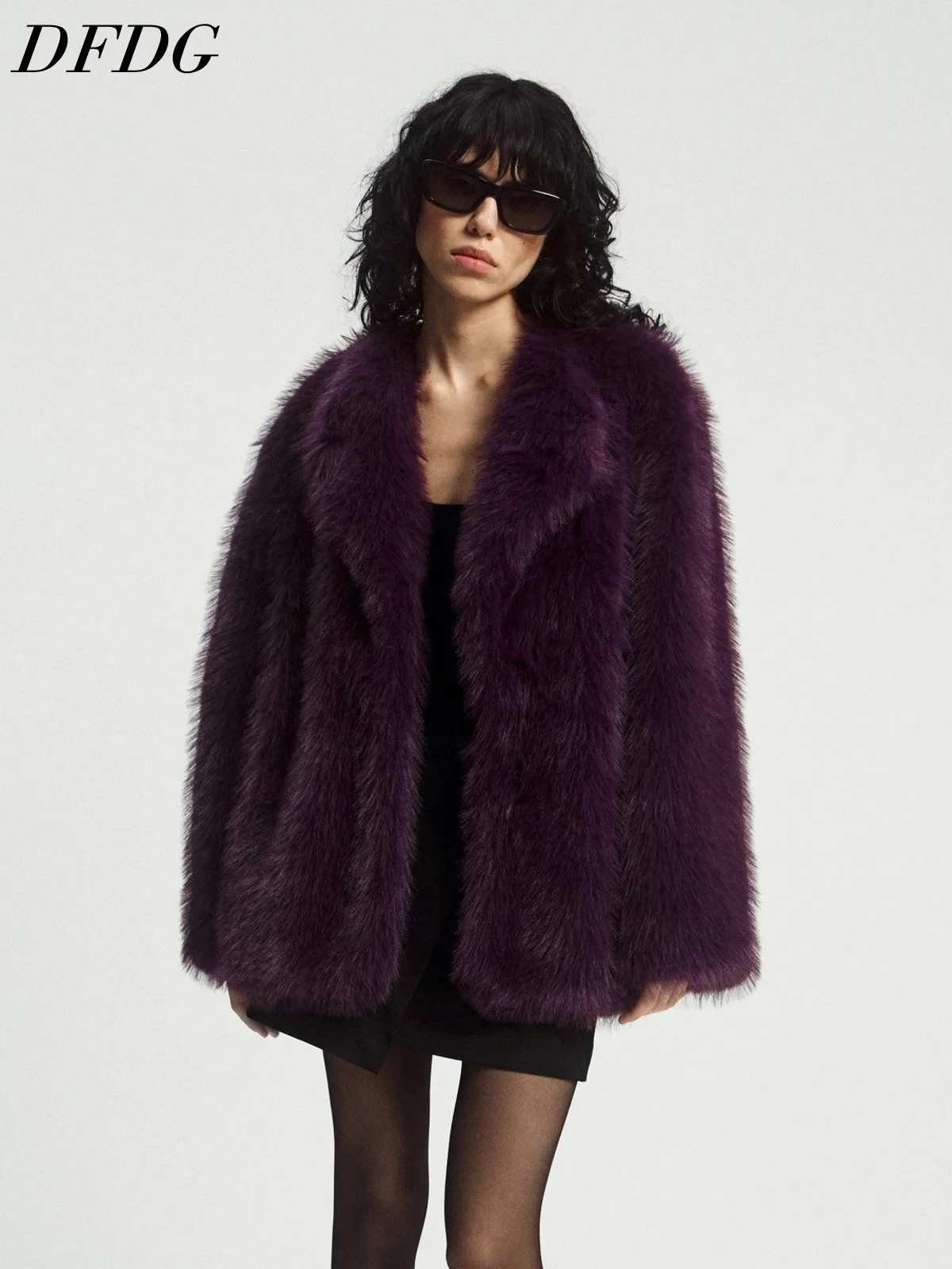 DFDG 2026 Women Lapel Collar Open Front Faux Fur Coat Oversized Loose Long Sleeve Warm Fluffy Jacket Winter Street Casual Fur