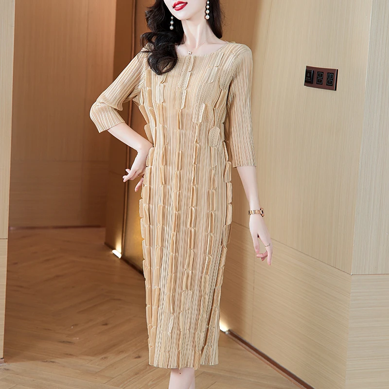 Autumn Fashion Miyake Pleated Midi Dress Elegant Women Round Collar Triangle Ruffles High Elastic Ladies Loose A Line Vestidos