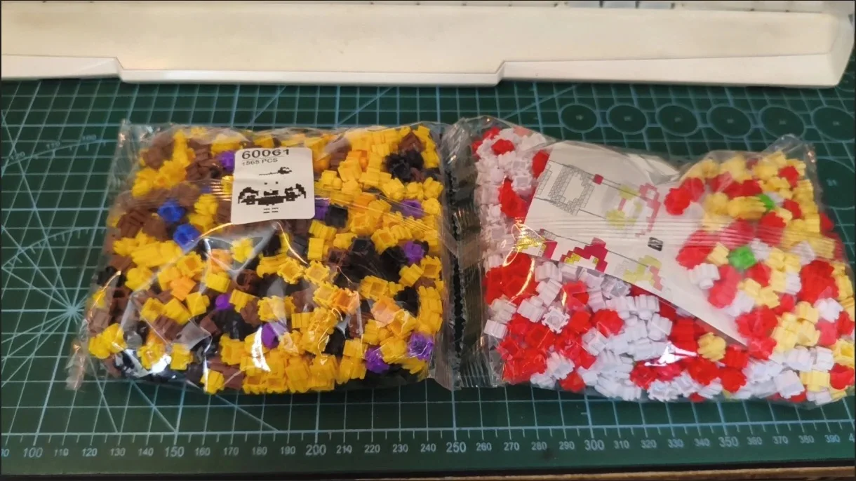 애니메이션 TouHou 프로젝트 빌딩 블록 DIY 크리 에이 티브 벌크 세트 Kirisame Marisa 벽돌 장난감 조립 피규어 ABS 모델 인형 크리스마스 선물