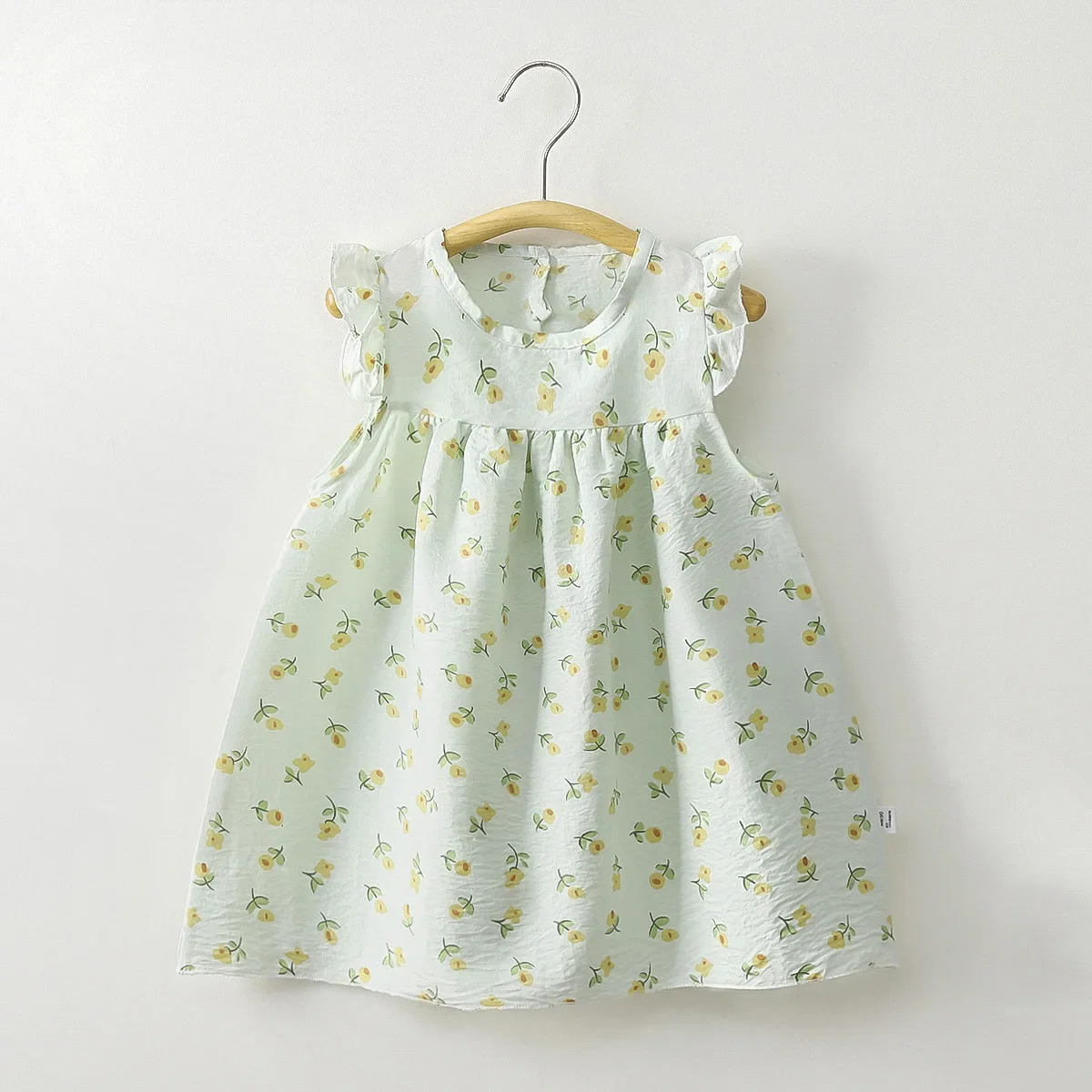 Kid Girl Summer Sleeveless Dress Delicate Prints Fashion Flutter Sleeve Details Skirt Ideal for Casual Summer Wear Children
