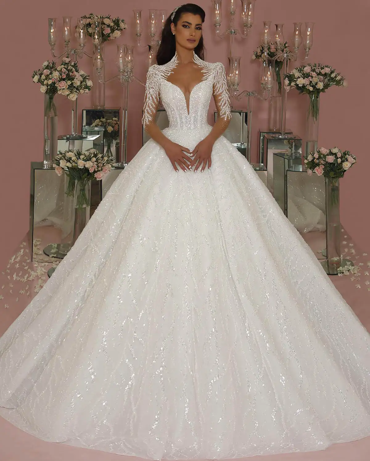 Luxury Wedding Dresses Ball Gown V-Neck Sequins Long Sleeve Floor-Length Princess Bride Dress Vestido de novia Custom Made