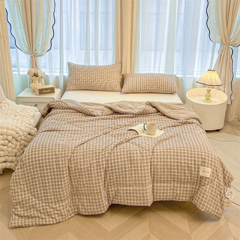 Nordic Plaid Spring Summer Blanket Comfor Skin-friendly Lightweight Summer Quilt Air Condition Cotton Comforter Machine Washable