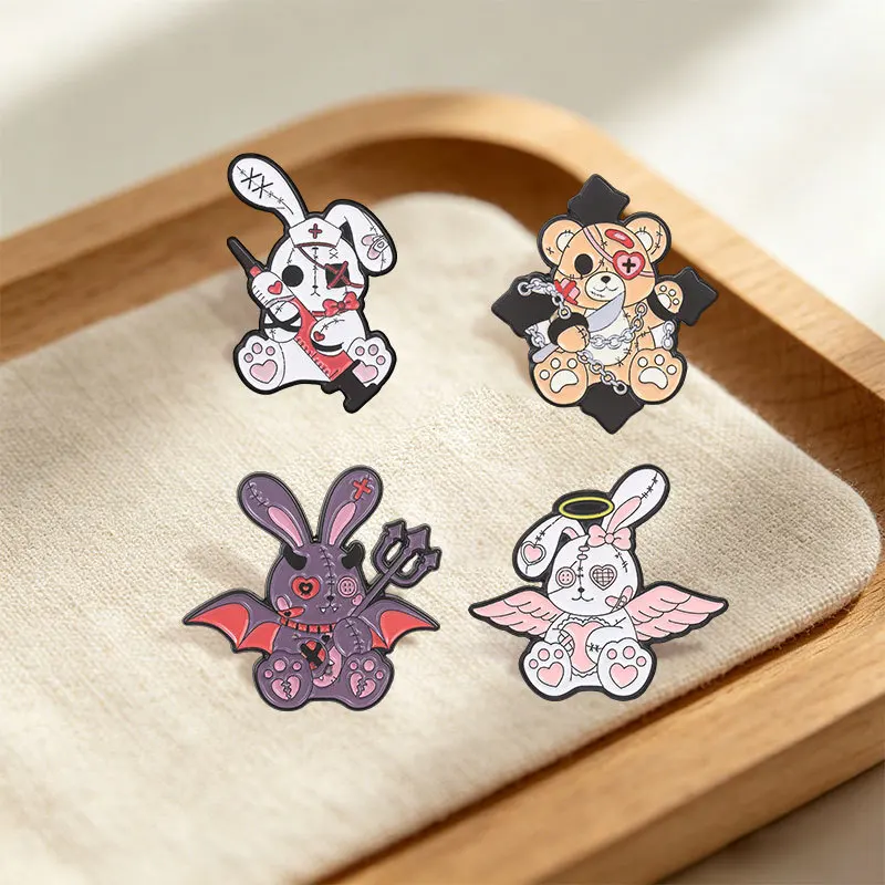Animal Brooches Cartoon Dark Sweet Cool Nurse Rabbit Metal Badges Small Gifts Wholesale Cap Pins for Backpacks Backpack Pin Bag