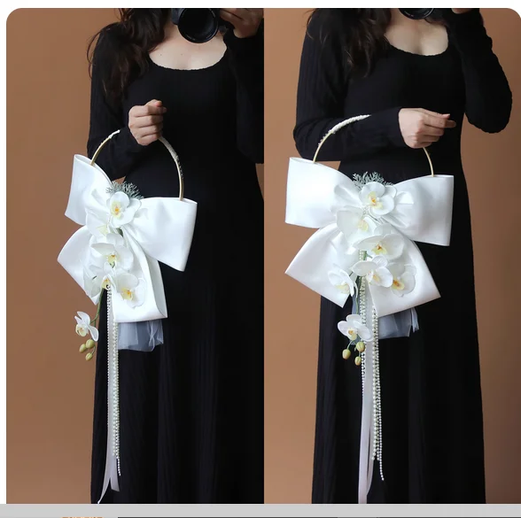 Original Butterfly Hand-held Flowers Bride Hand-held Flowers for Wedding Photography Props Wedding Dress Matching