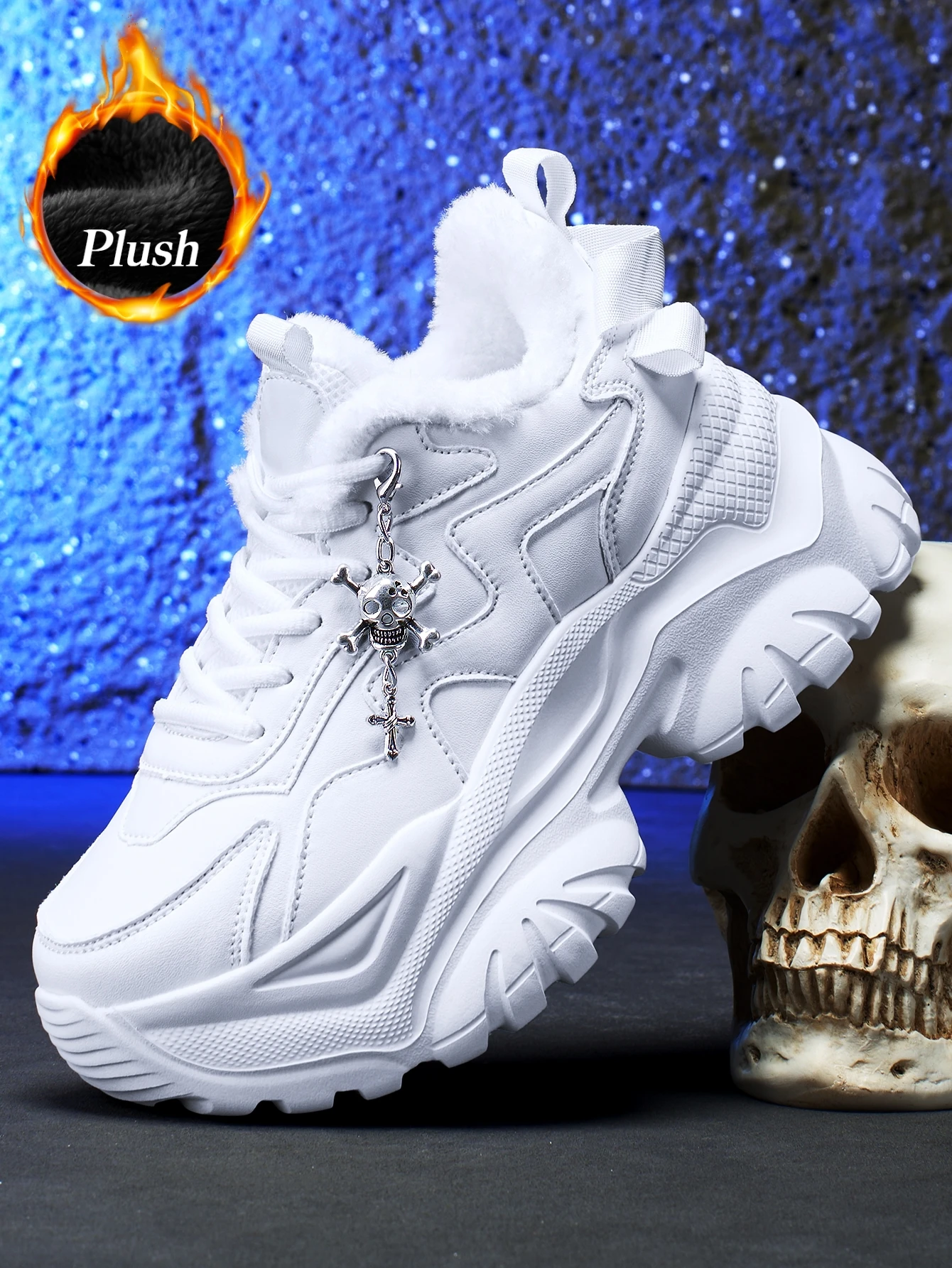 Schwarze vulkanisierte Schuhe im Y2K-Sweet-Cool-Stil für Damen, leichte Eva-Sneaker mit dicker Sohle und 7 cm Absatzhöhe, mit abnehmbarem silberfarbenem Kreuz-Schädel-Anhänger, geeignet für Outdoor-Winterwärme – Detail 16