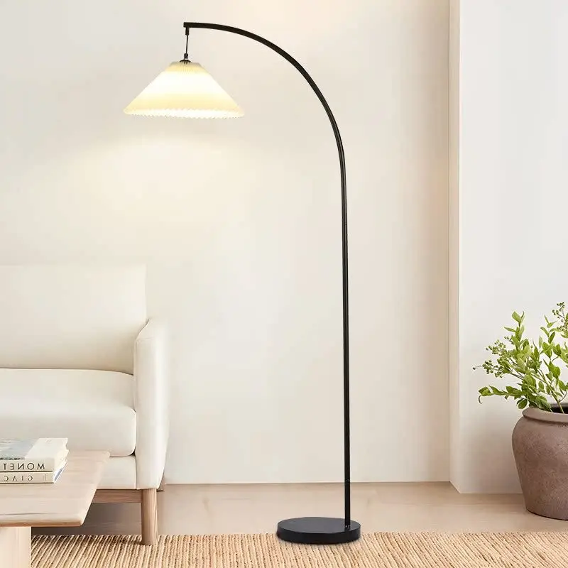 مصباح أرضي ياباني بسيط لغرفة المعيشة وغرفة النوم مصباح أرضي بجانب السرير بتصميم كلاسيكي شمالي