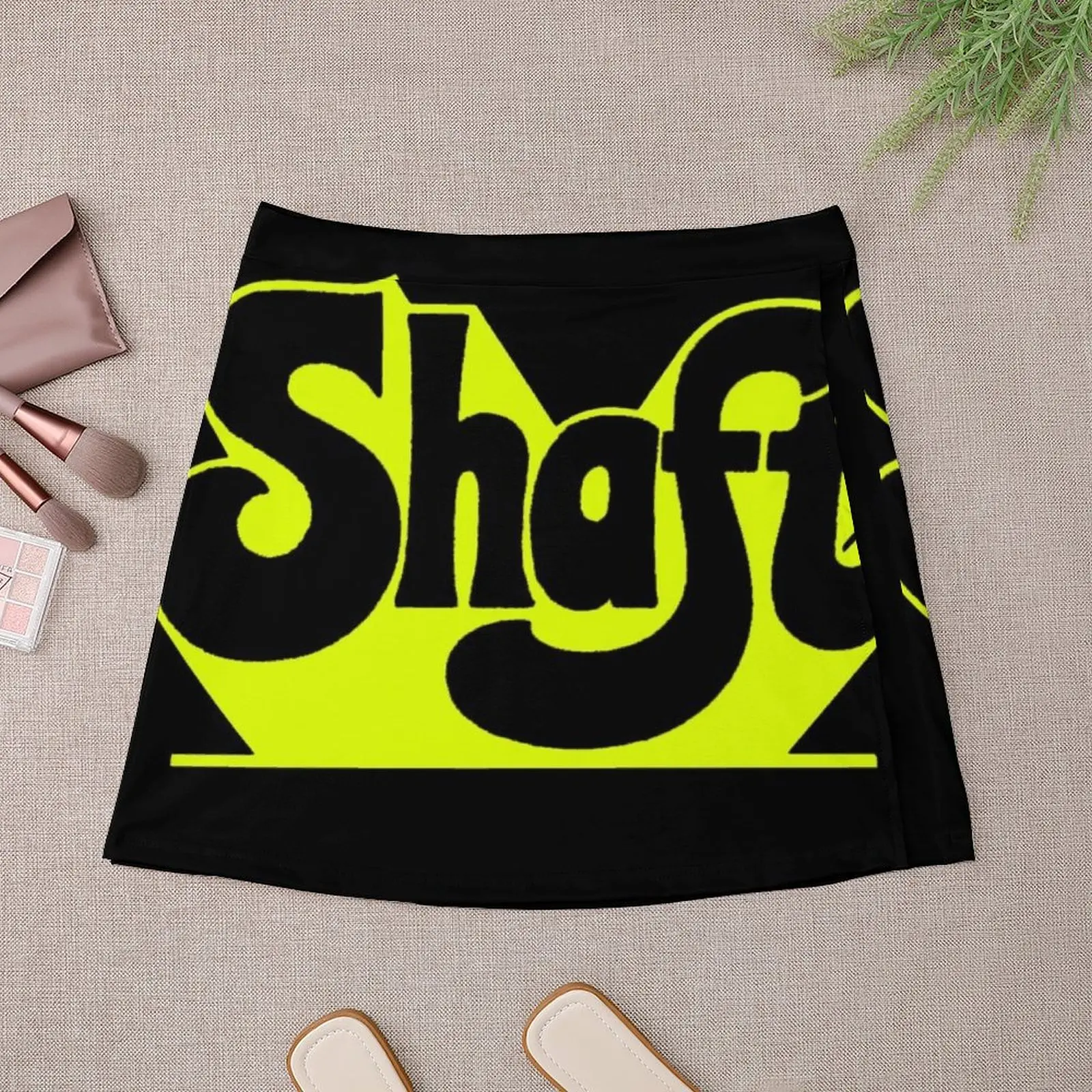 Shaft Paperback Edition Mini Saia, Roupa de luxo coreana, Moda, Kpop