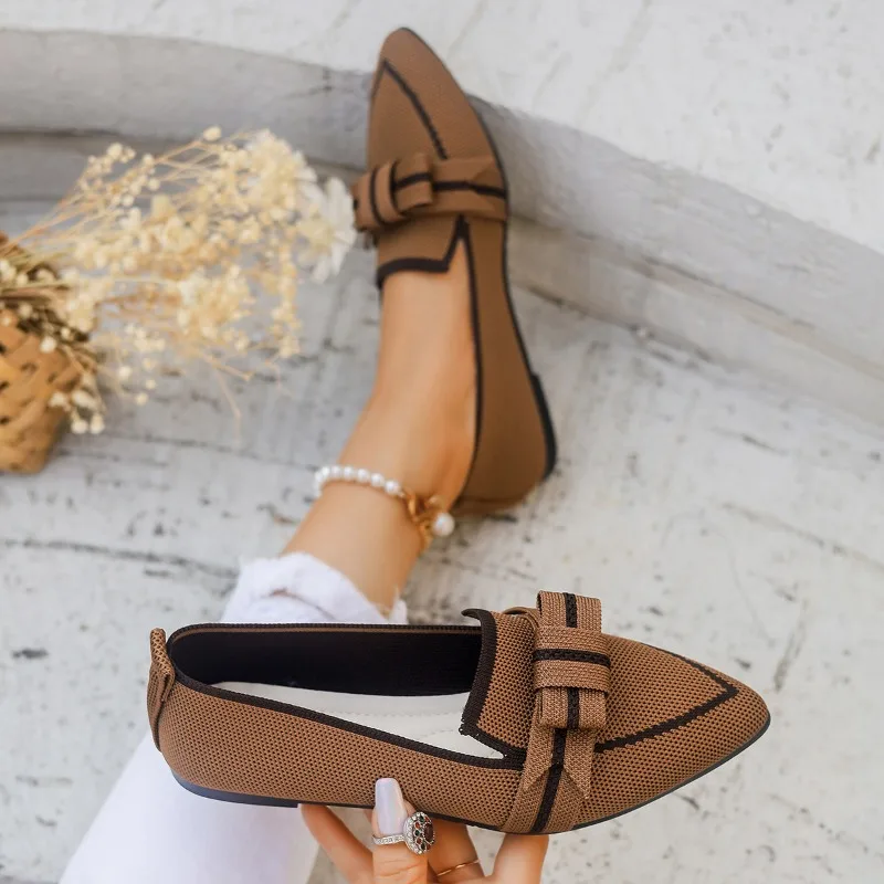 

2025 New Fashionable Women Flats Knitted Slip Breathable Comfortable Shoes Casual Pointed Toe Walking Loafers Sneakers Women