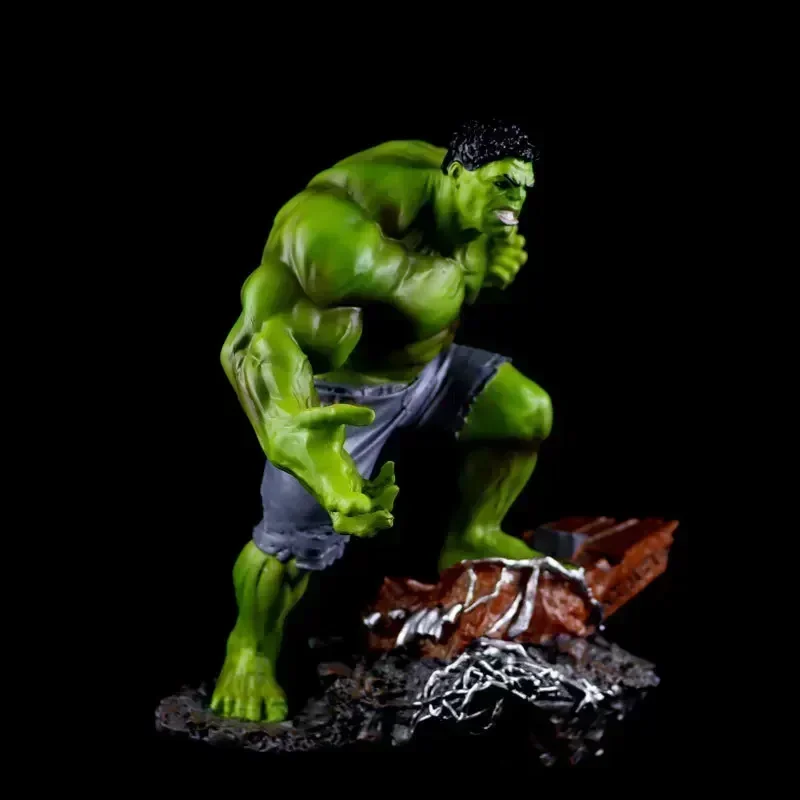 Marvel 24cm The Avengers Hero Toys Hulk Action Figure Desktop Model Ornaments Resin Toy Collection Home Decoration Birthday Gift