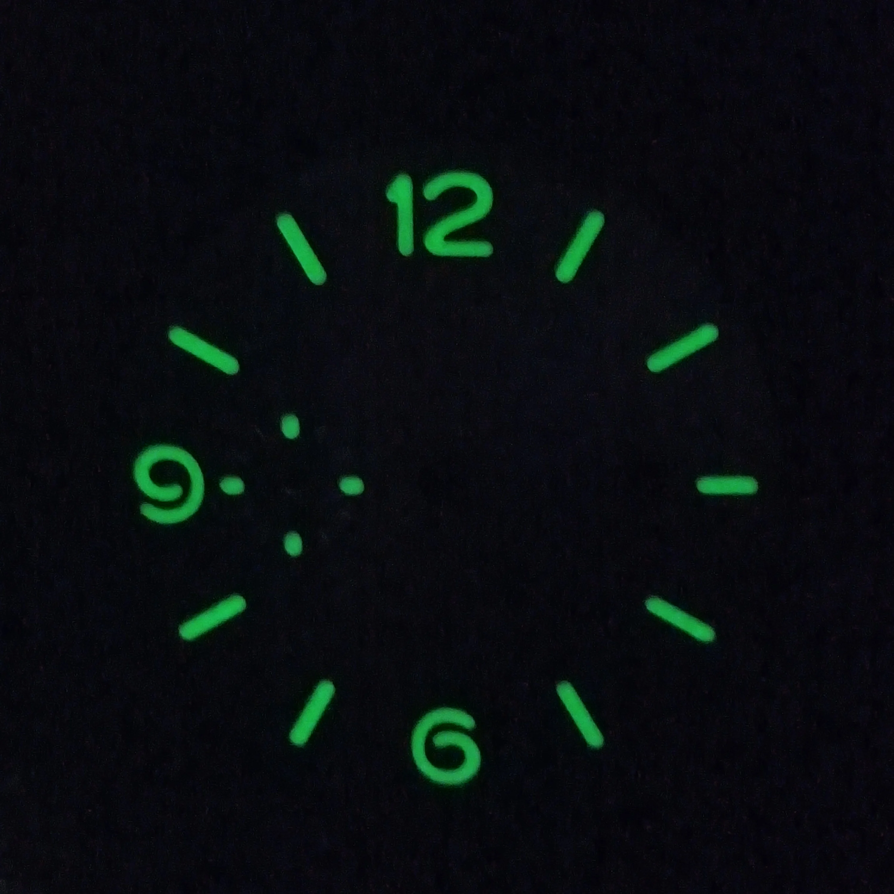 Replacement 36.2MM Watch Dial Single Calendar Green Luminous Dial for ST2555 Quartz Movement Watches Modification Parts