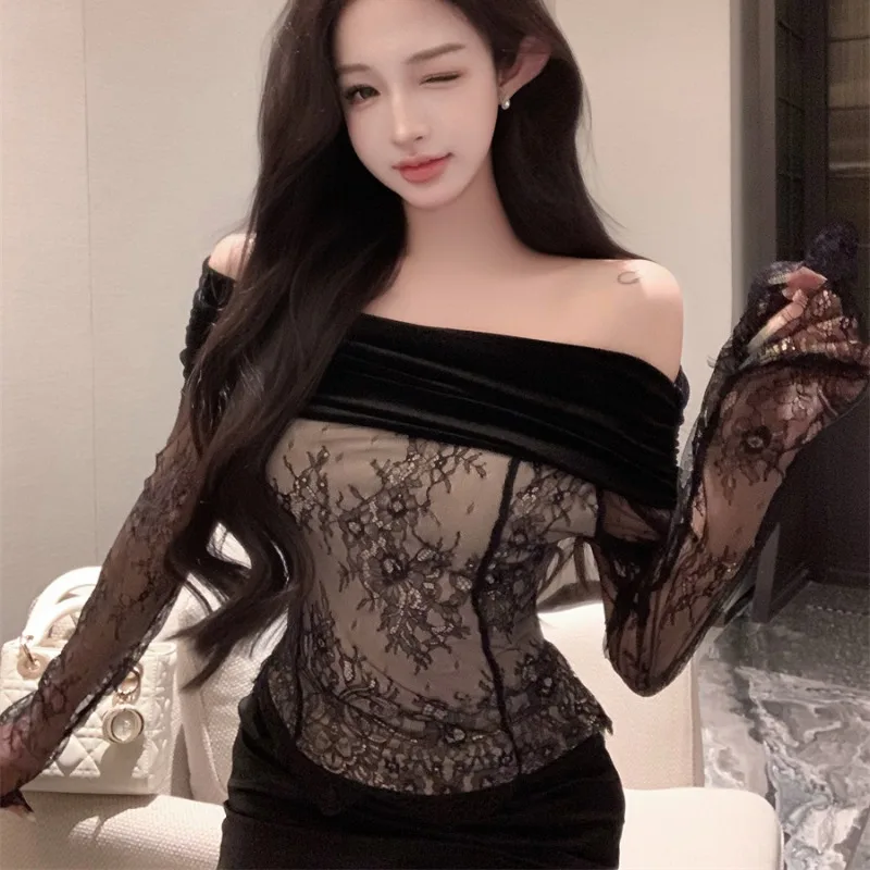 Vintage Velvet Splicing Casual Black Long-sleeved T-shirt Women 2024 Autumn New Korean Hollow See-through Sexy Slim Tops