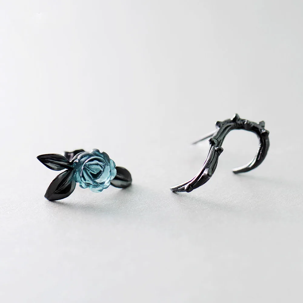 

Thaya s925 Silver Thorn Blue Crystal Rose Design Black Stud Earrings for Women Asymmetry Flower Earring Female Jewelry Gift