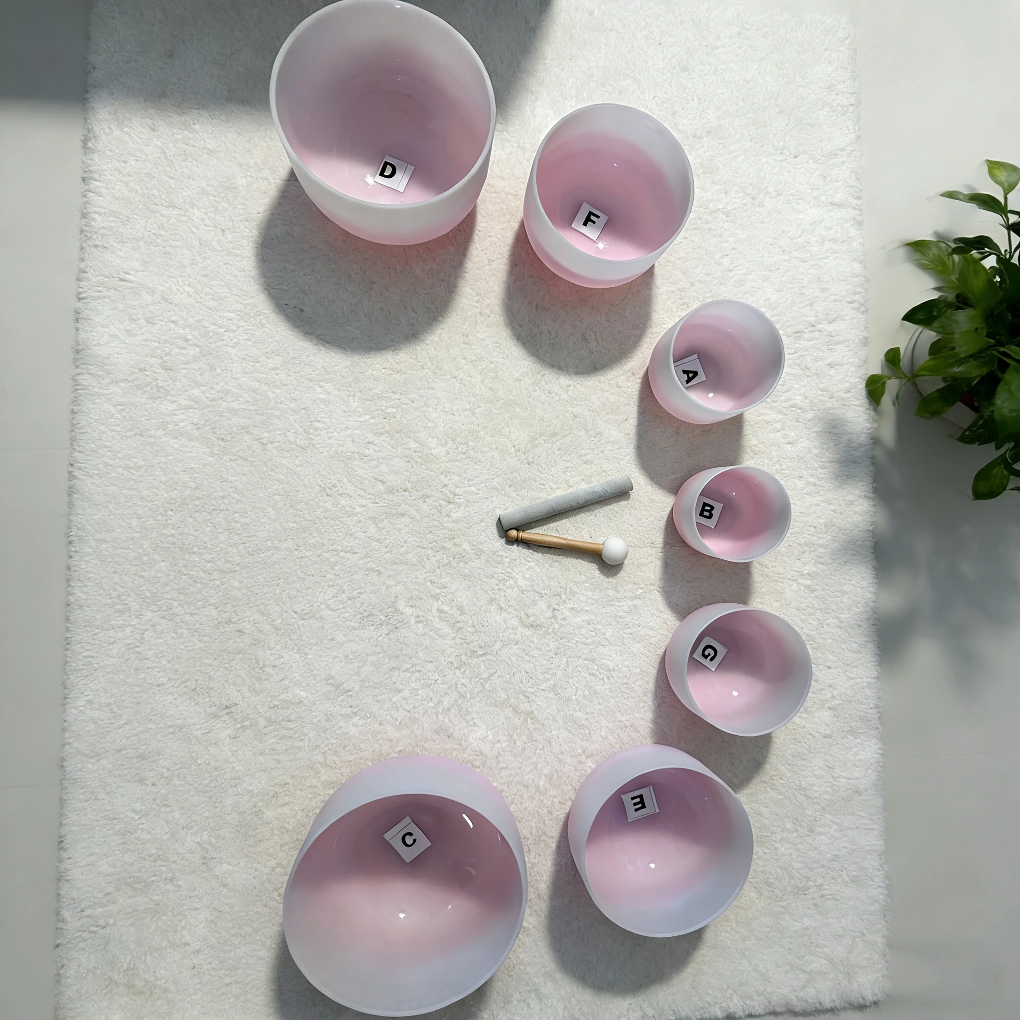 Hye-eun 7pcs Pink Aria Gradient Perfect pitch Crystal Singing Bowl Set Yoga Meditation Quartz Frosted Chakra Sound Bowl with Bag