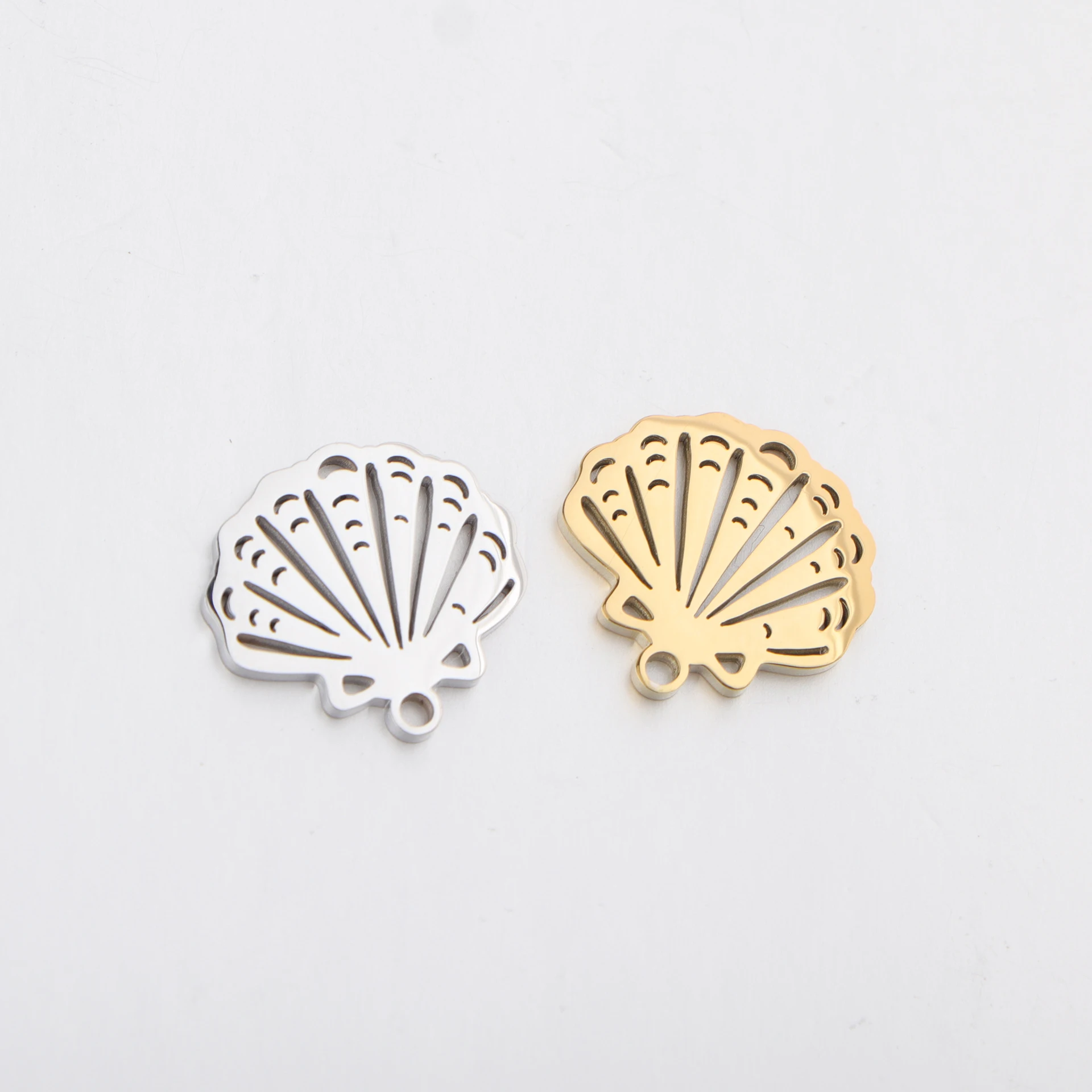 

20pcs/lot Mirror Polished Stainless Steel Shell Charms Ocean Series Sector Pendant for DIY Jewelry Making Accessories