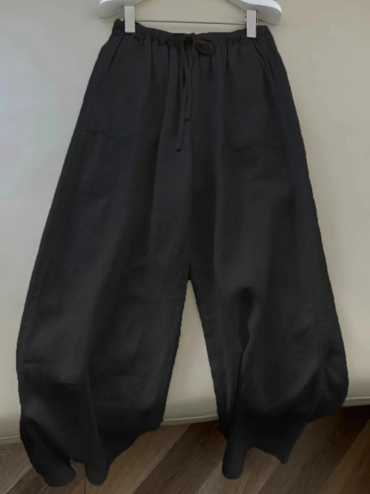 Pantaloni di lino in cotone a gamba larga a vita alta Donna Estate 2025 Pantaloni lunghi dritti casual bianchi drappeggiati dimagranti vestibilità ampia