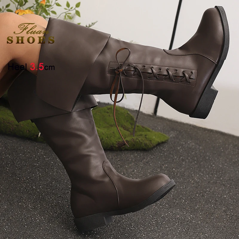 2025 خريف شتاء أسود المرأة أضعاف حذاء برقبة للركبة جولة تو الجانب الدانتيل يصل القوس رقيقة الكعوب 3.5 سنتيمتر تحول أكثر من حافة مدخنة الأحذية
