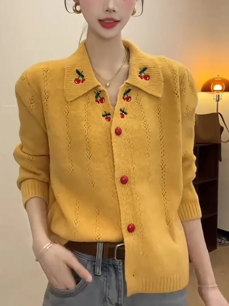 

Korean Style Women's Knitted Sweater Chic Long Sleeve Lapel Cardigans Casual Single Breasted Versatile Knitwear Tops