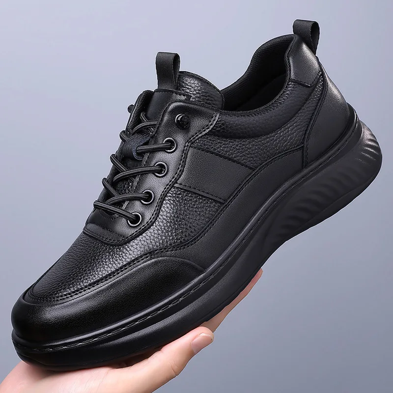 Top Quality Thick Bottom Flat Platform Shoes Soft Leather Shoes Casual Spring Autumn 2026 Lace up Black Shoes Office Dad Work