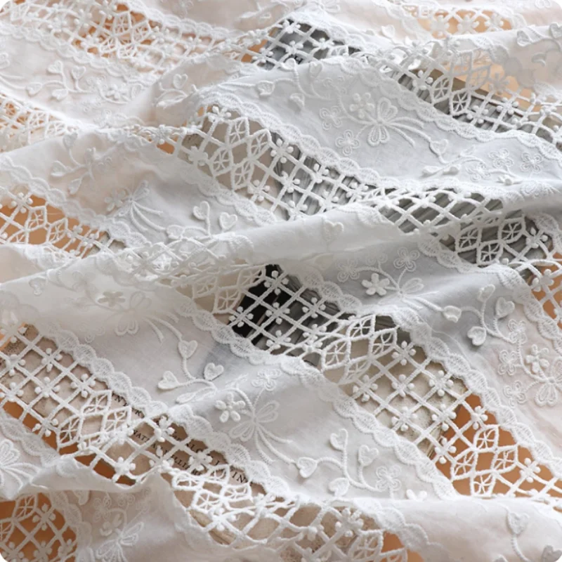 

Three-dimensional cotton embroidered hollowed-out white cotton fabric for dress fabric tablecloth, curtain handmade fabric