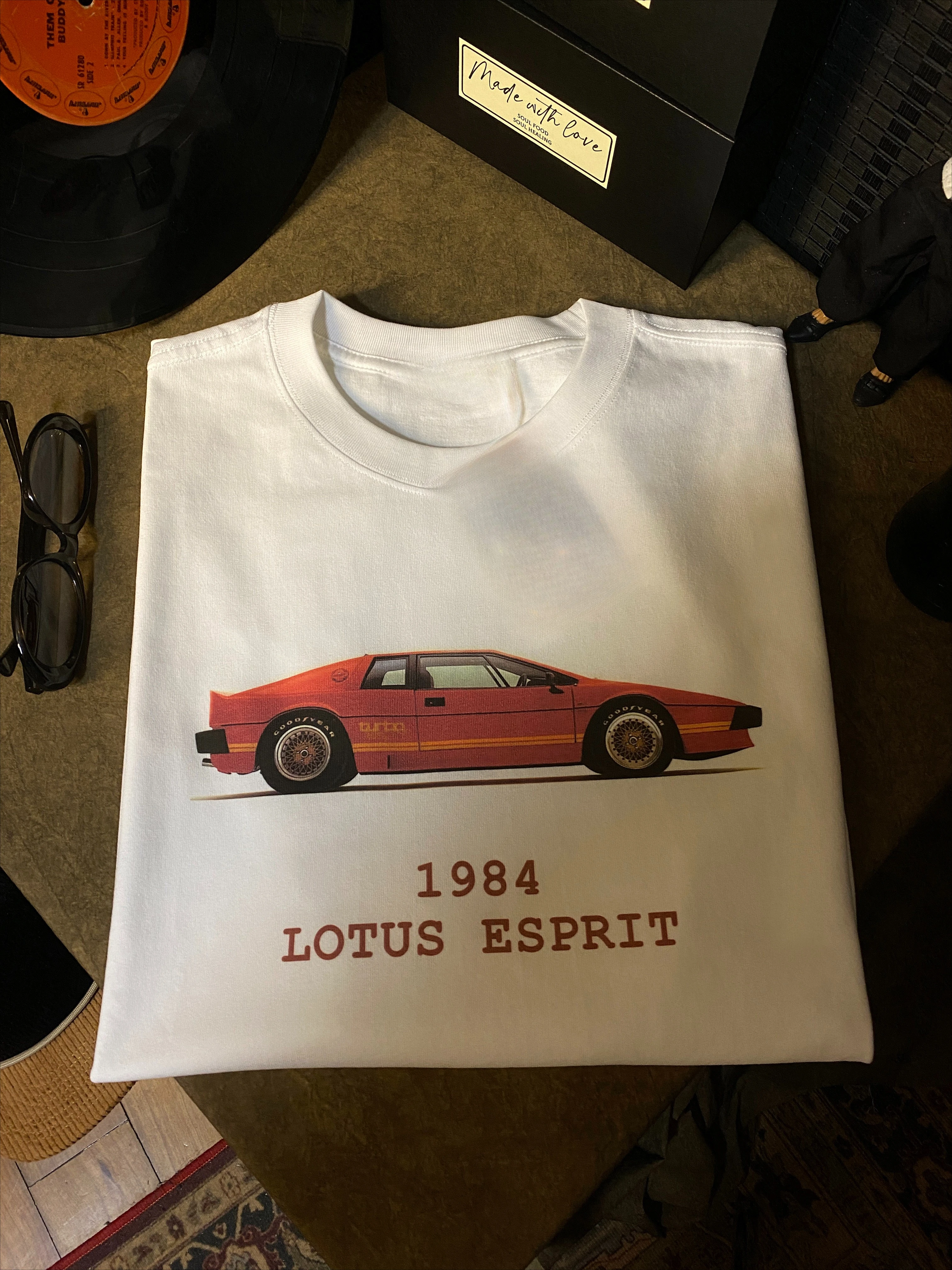 

1984 Vintage Car Theme Digital Pattern Print Cotton Short-sleeved T-shirt for Both Men and Women, Breathable and Sweat-wicking.