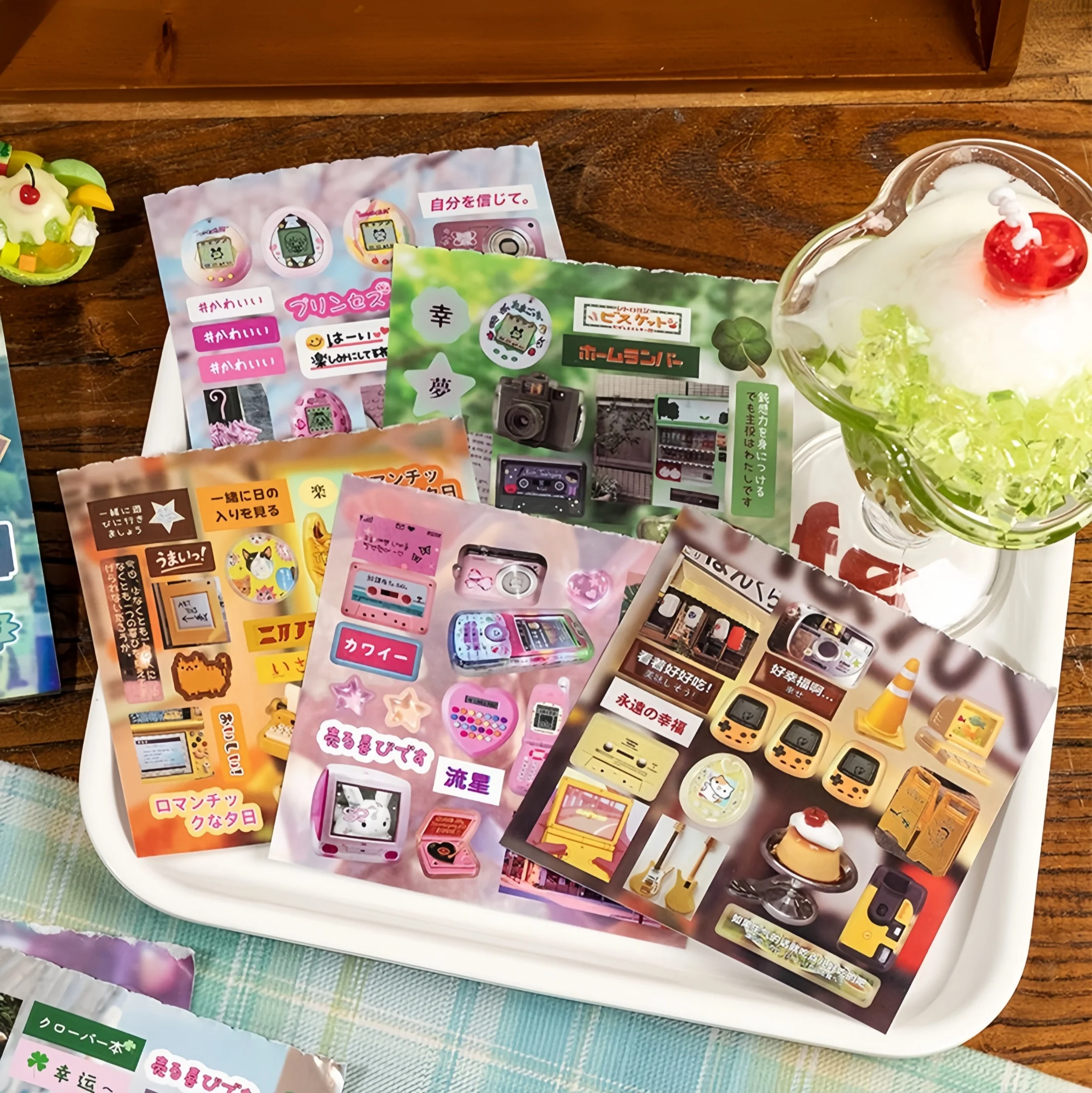 Cute Pet and Food Journal Decoration Materials, Adorable Food and Pet-Themed Stickers, Includes Pre-Cut Sticker Book, Journal Sticker Book, Gift for Journal Enthusiasts