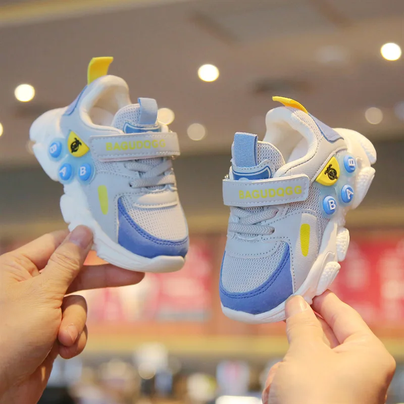 Spring and Autumn New Boys and Girls Sports Shoes Mesh Breathable Baby Single Shoes Cartoon Toddler Shoes One-Piece Delivery