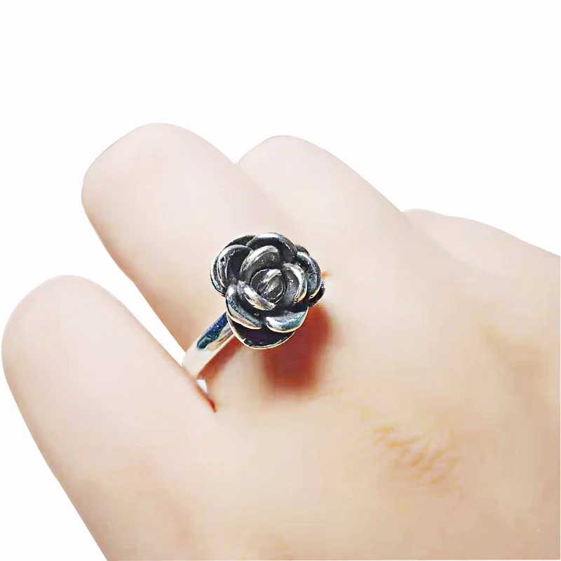 Punk Rose Ring Opening Adjustable Retro Female Self Defense Women Safety Protection Girl Women Fashion Jewelry Party Decoration